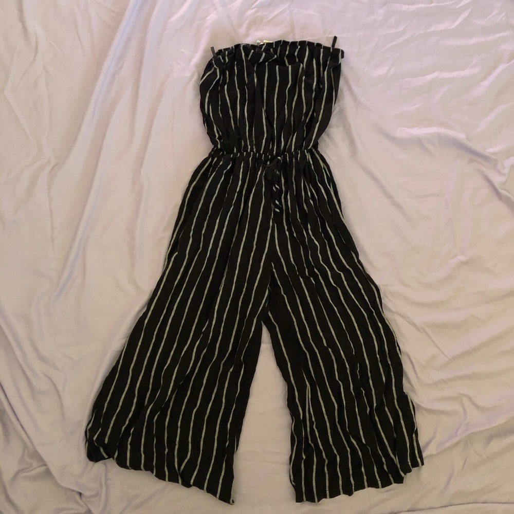 Strapless jump suit
